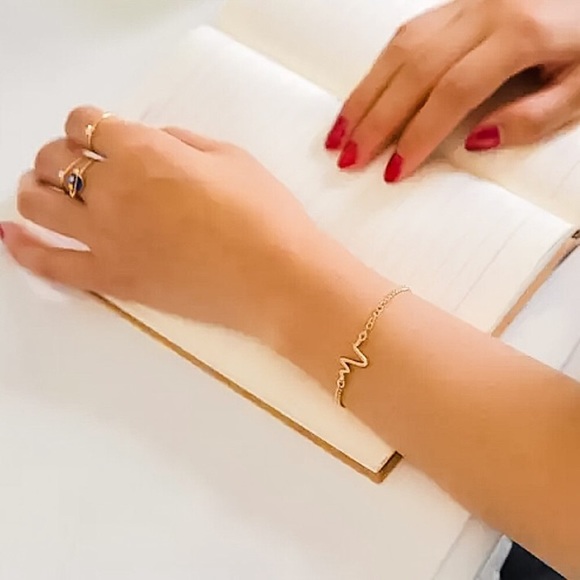 🔴𝟭𝟬/$𝟮𝟱🔴ECG Charm Simple Bracelet NEW - Picture 14 of 16